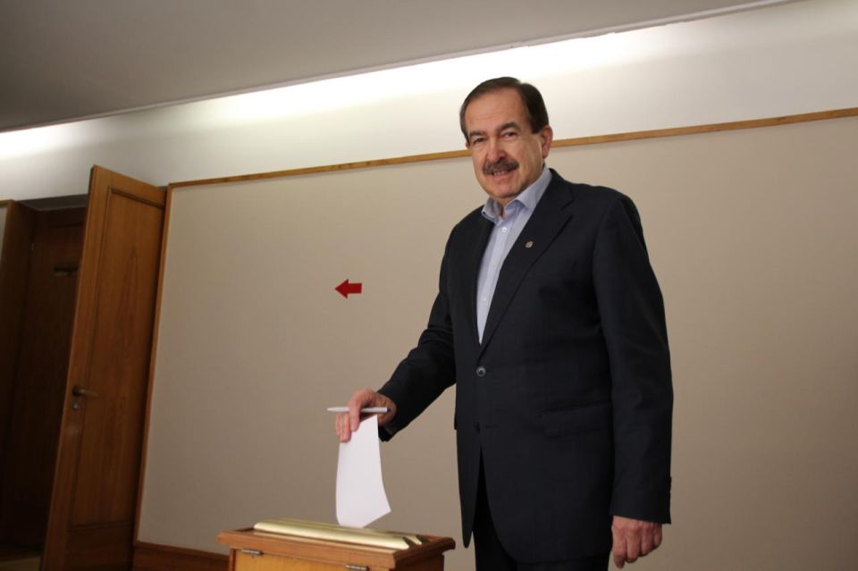 Владимира Резанова переизбрали представителем Крыма в Общественной палате России Владимира Резанова переизбрали представителем Крыма в Общественной палате России