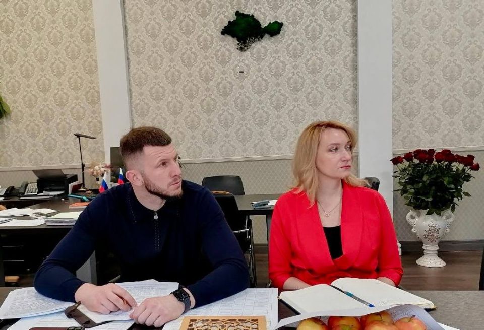 Ольга Шевцова: Сегодня провела совещание по вопросу предупреждения образования несанкционированных свалок путем урегулирования вопроса перемещения отходов строительства и ремонта на территории Республики Крым Ольга Шевцова: Сегодня провела совещание по вопросу предупреждения образования несанкционированных свалок путем урегулирования вопроса перемещения отходов строительства и ремонта на территории Республики Крым