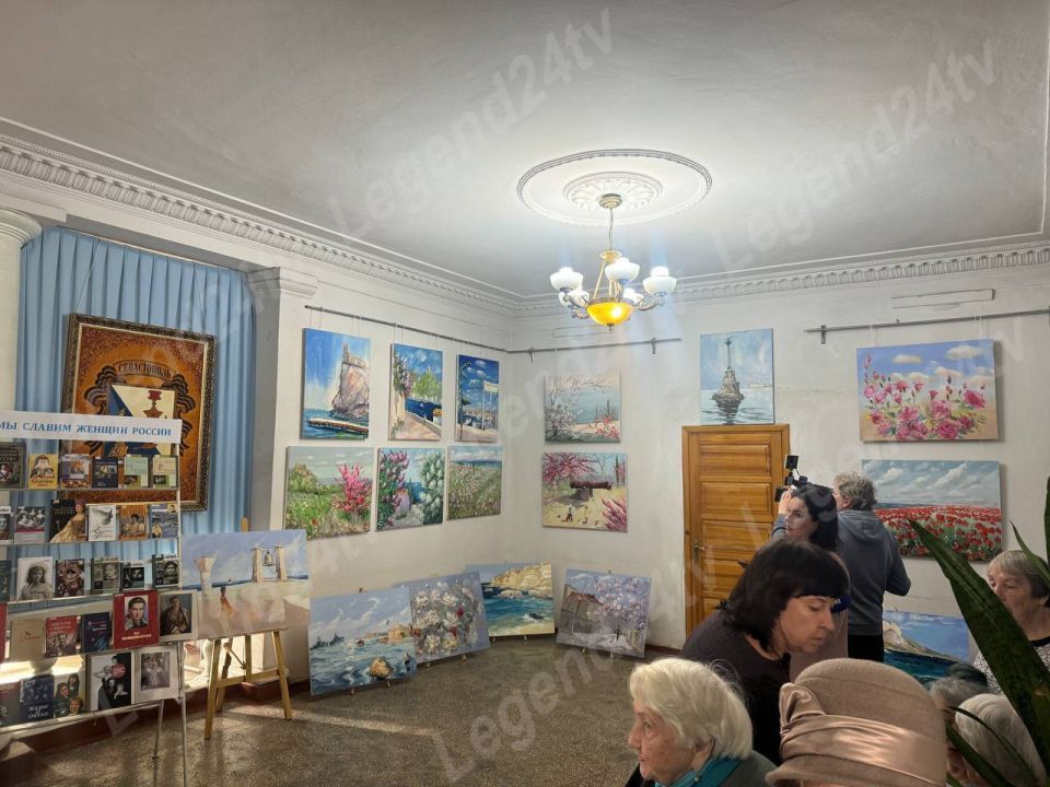 Выставка, посвящённая Международному женскому дню, открылась в Морской Библиотеке Выставка, посвящённая Международному женскому дню, открылась в Морской Библиотеке