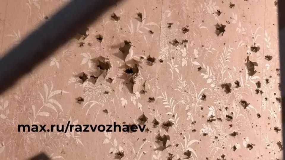 Девять человек, в том числе трое детей, обратились за медицинской помощью после атаки беспилотников на Севастополь Девять человек, в том числе трое детей, обратились за медицинской помощью после атаки беспилотников на Севастополь