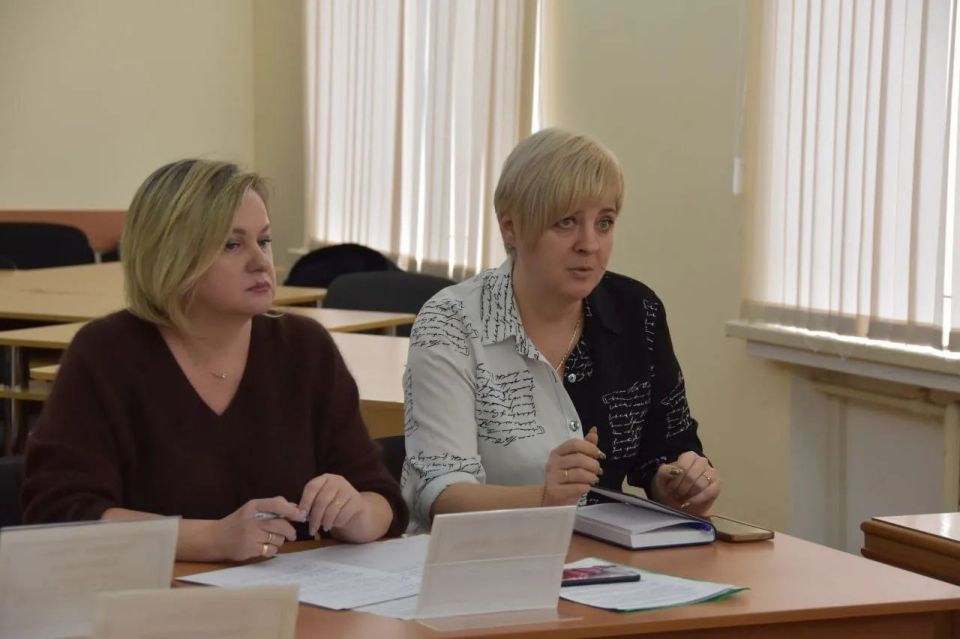 В Симферополе состоялось заседание Межведомственной комиссии по поддержке участников специальной военной операции и членов их семей под руководством заместителя главы администрации - начальника МКУ «Департамент образования... В Симферополе состоялось заседание Межведомственной комиссии по поддержке участников специальной военной операции и членов их семей под руководством заместителя главы администрации - начальника МКУ «Департамент образования...