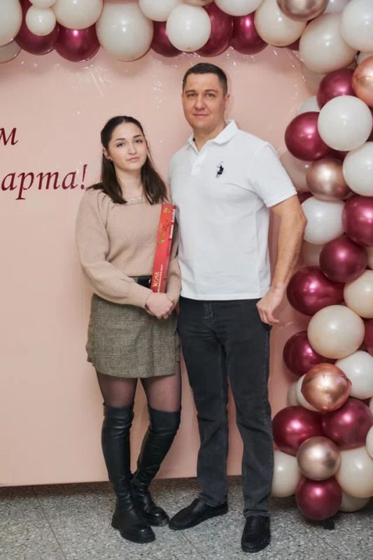 Вода Крыма: А вы умеете поздравлять так, как это делают наши мужчины? Вода Крыма: А вы умеете поздравлять так, как это делают наши мужчины?