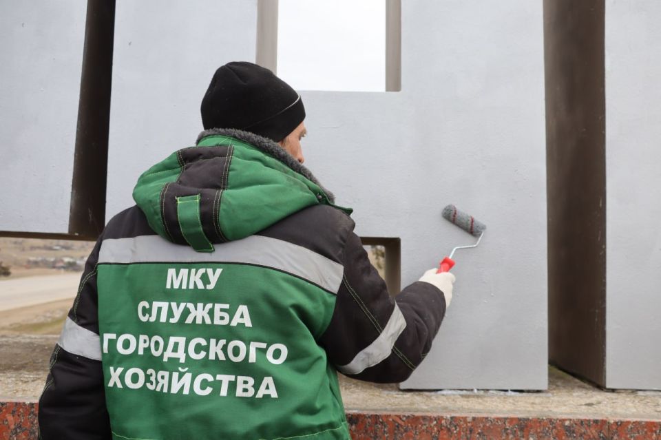 В преддверии Дня освобождения Керчи от немецко-фашистских захватчиков работа по благоустройству переходит в активную фазу В преддверии Дня освобождения Керчи от немецко-фашистских захватчиков работа по благоустройству переходит в активную фазу