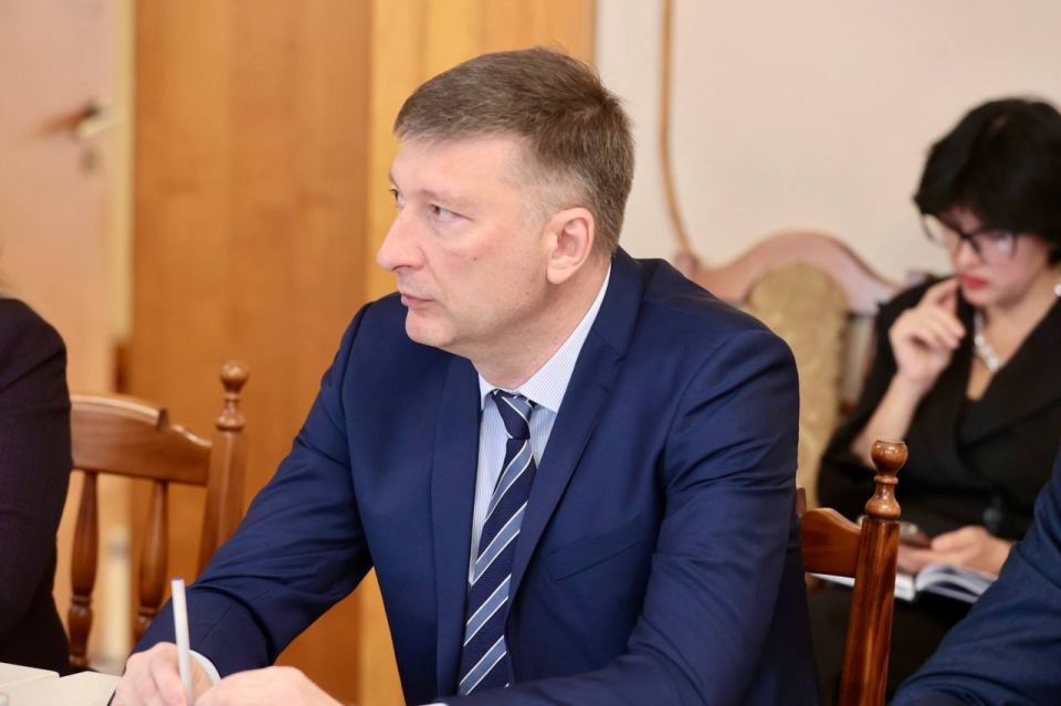 Состоялось заседание Комитета Госсовета по межнациональным отношениям, в котором приняли участие члены Общественной палаты Состоялось заседание Комитета Госсовета по межнациональным отношениям, в котором приняли участие члены Общественной палаты