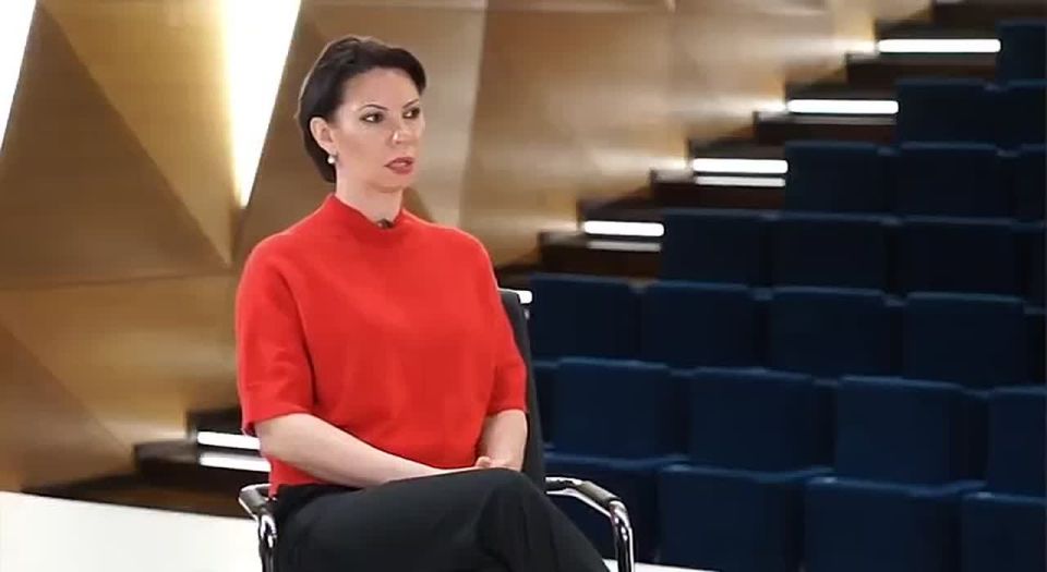 ����� ������������ ���������� � ������, ��������� � �������� �������� � �����������