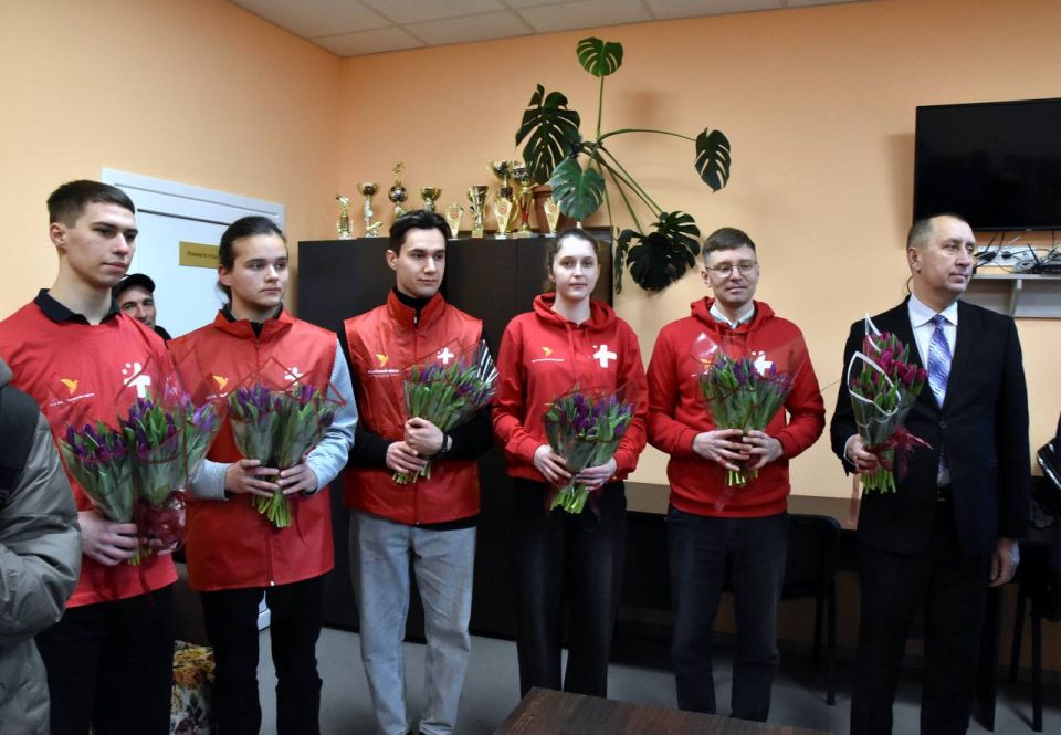 ���������-������ ���������� ��������� ������ ������ ����������� � 8 �����