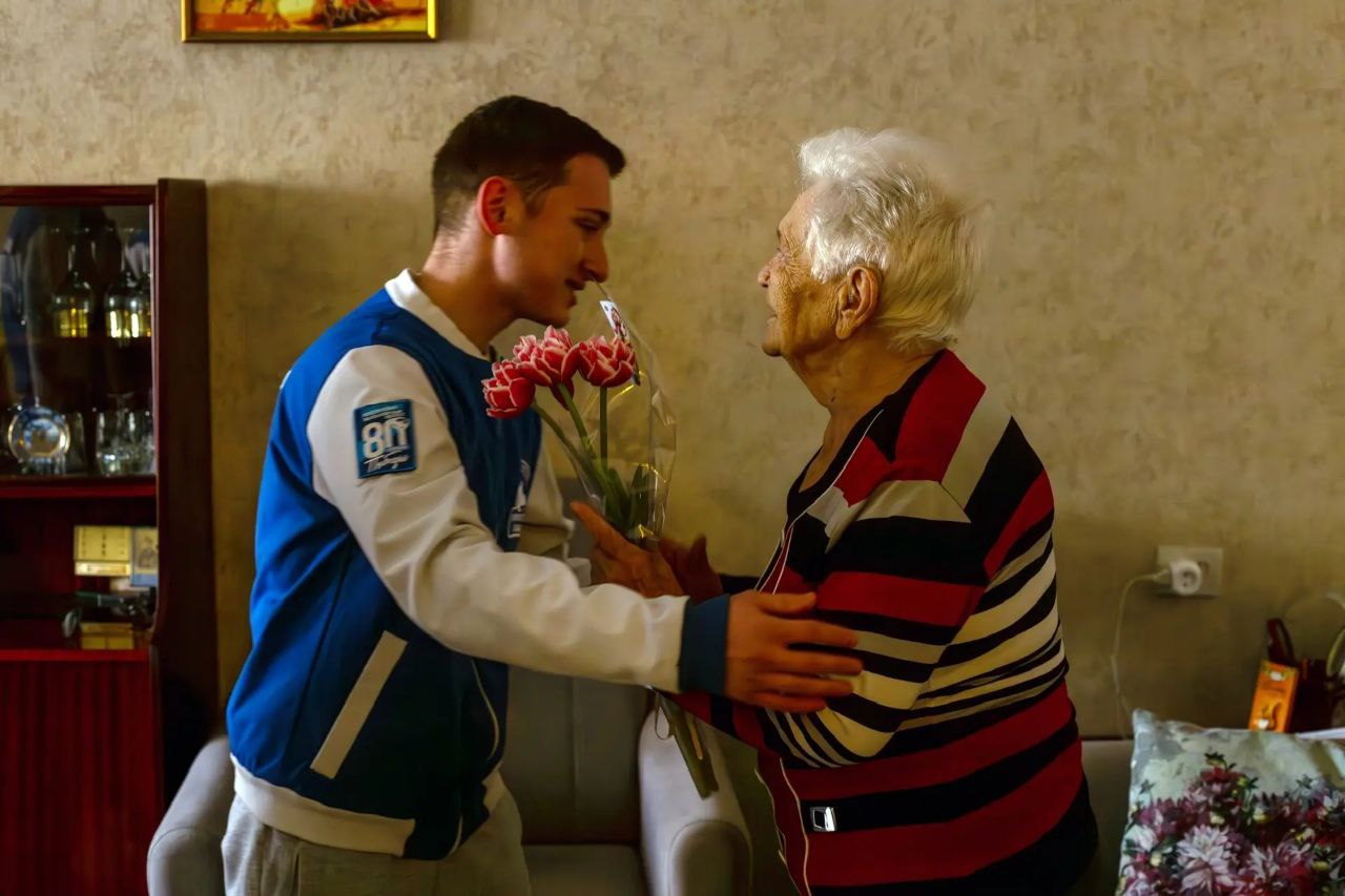 Счастье — видеть их улыбки! Счастье — видеть их улыбки!