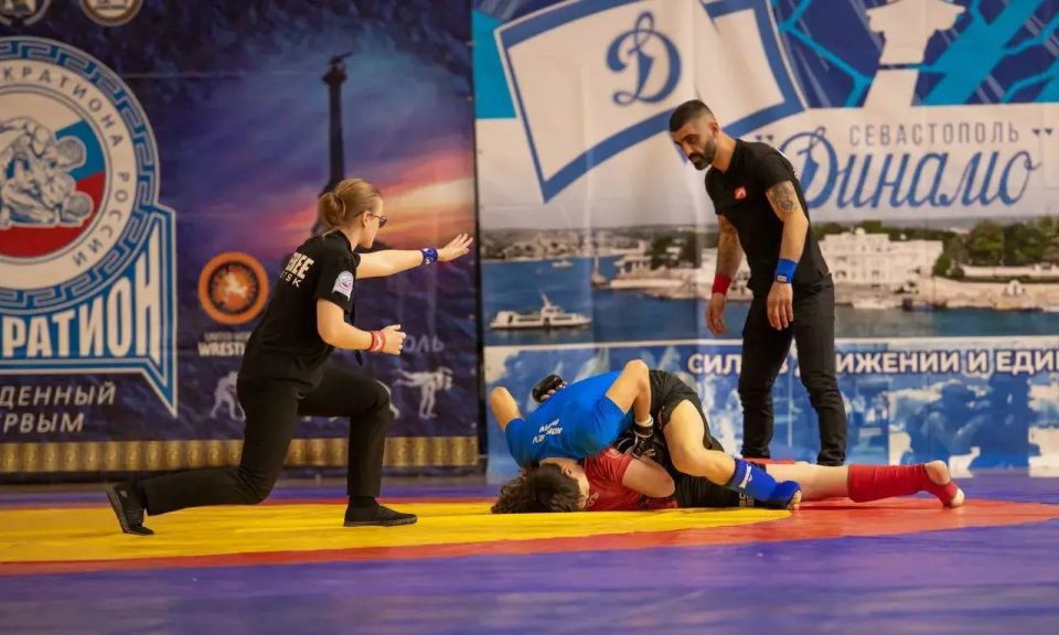 Михаил Развожаев: В Севастополе стартовали первенство и чемпионат Южного федерального округа по спортивной борьбе Михаил Развожаев: В Севастополе стартовали первенство и чемпионат Южного федерального округа по спортивной борьбе
