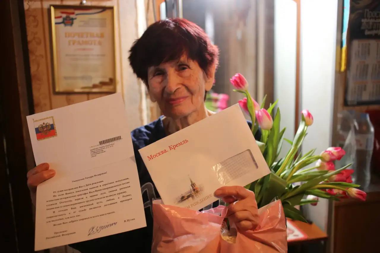 Алексей Зинченко: Особое внимание молодежь уделила сотрудницам экстренных служб и больниц! Алексей Зинченко: Особое внимание молодежь уделила сотрудницам экстренных служб и больниц!