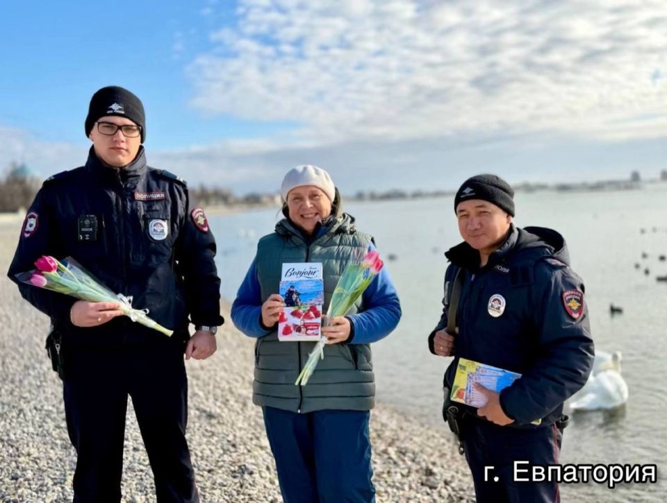 �8 ����� � � ������ ���: �����, �������� � ������ � �����