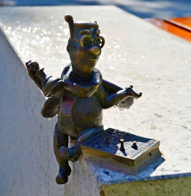 ������ 9 ����� � �����������