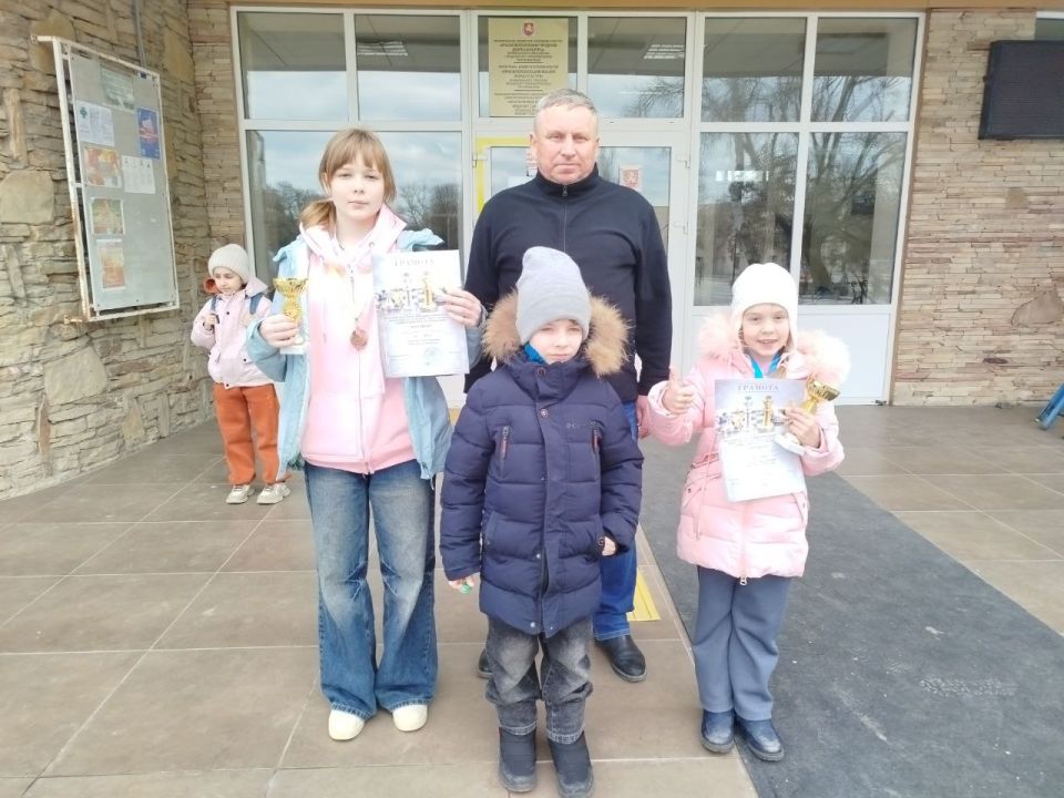 Успех судакских шахматисток