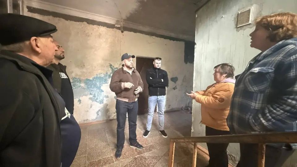 Кирилл Чебышев: Продолжаем цикл встреч с жителями многоквартирных домов нашего муниципалитета Кирилл Чебышев: Продолжаем цикл встреч с жителями многоквартирных домов нашего муниципалитета