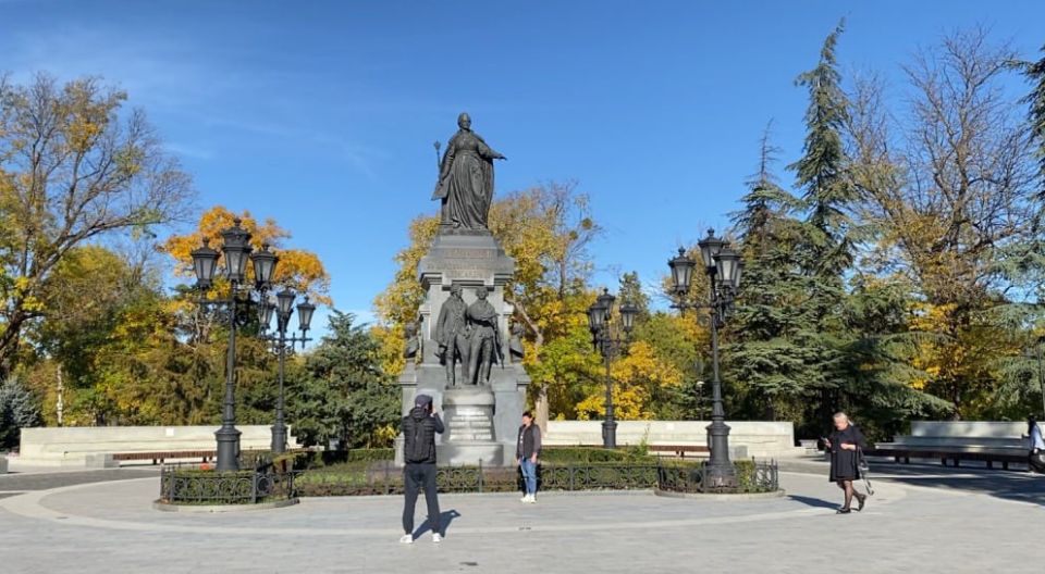 ���������� ���������-�������� ������� � ����������� 18 �����