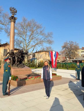 ��������� ��������: ���� ��������� ����������� ����� -������! ��������!� �������� ����������� ������������� ����: �. �����, �. ������ � �. ���������