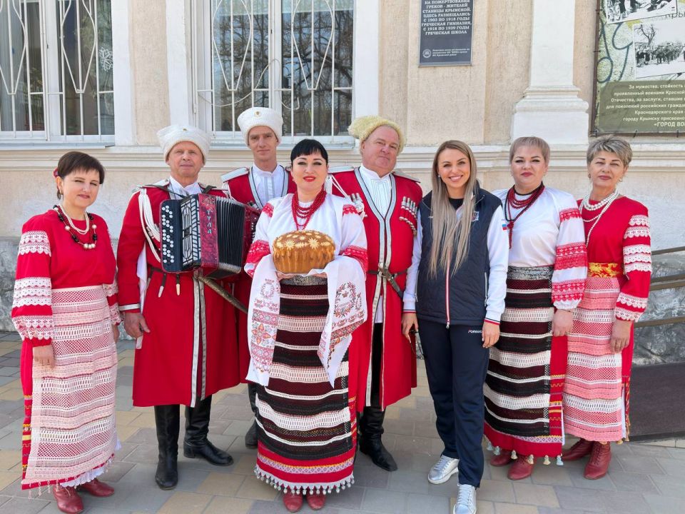 Анастасия Гридчина: Нашу делегацию автопробега «Крым -Россия! Навсегда!» встретил благодатный Краснодарский край: г. Анапа, г. Крымск и г. Краснодар Анастасия Гридчина: Нашу делегацию автопробега «Крым -Россия! Навсегда!» встретил благодатный Краснодарский край: г. Анапа, г. Крымск и г. Краснодар