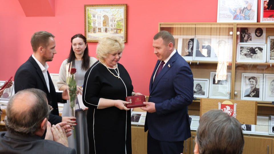 В Госкомархиве состоялось торжественное собрание, посвященное Дню архивов В Госкомархиве состоялось торжественное собрание, посвященное Дню архивов