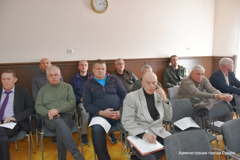 Судакский горсовет провёл 30-ю внеочередную сессию Судакский горсовет провёл 30-ю внеочередную сессию