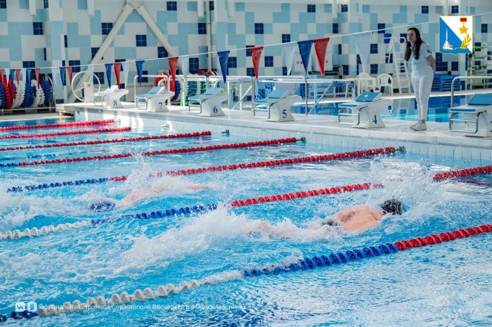 �������� ����������� ���������� �� ������ � �������� 4�50 ������� ������ �� ������ ������ ����� ������