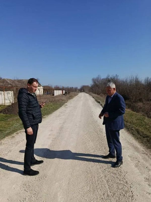 ����� ������: � ������ ���� �� ������������� ������� �������� �������� � ������������ ������ �������� ������� ������ ����� �������� 1720 �2 � �. ��������, �. �����. ������ ������ �� �������� ������� ������� �� ��. ���������...