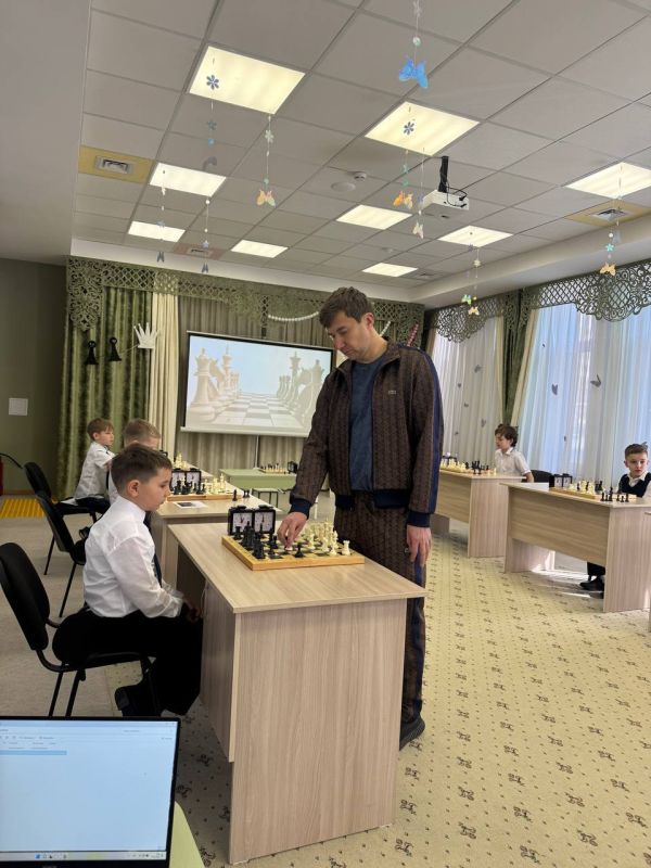 Сегодняшний день стал по-настоящему особенным для воспитанников дошкольного звена МБОУ «СОШ №36 им. А.М. Расницова»! Сегодняшний день стал по-настоящему особенным для воспитанников дошкольного звена МБОУ «СОШ №36 им. А.М. Расницова»!