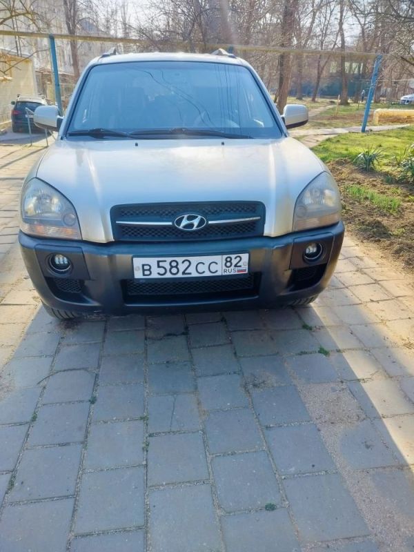 В Керчи продолжаются регулярные выездные встречи с жителями многоквартирных домов В Керчи продолжаются регулярные выездные встречи с жителями многоквартирных домов