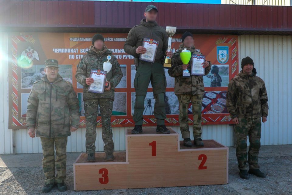 В Крыму прошел чемпионат Главного управления Росгвардии по стрельбе В Крыму прошел чемпионат Главного управления Росгвардии по стрельбе
