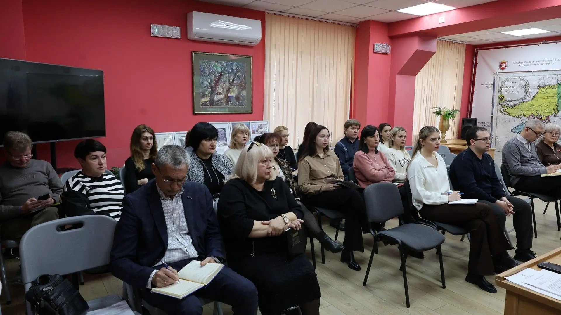 В рамках расширенного аппаратного совещания Госкомархива были обсуждены ключевые направления деятельности во II квартале 2026 года