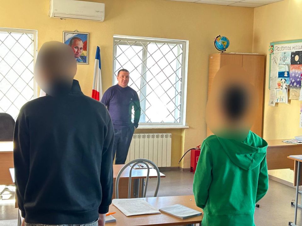 В ЦВСНП МВД по Республике Крым состоялась профилактическая встреча с воспитанниками В ЦВСНП МВД по Республике Крым состоялась профилактическая встреча с воспитанниками