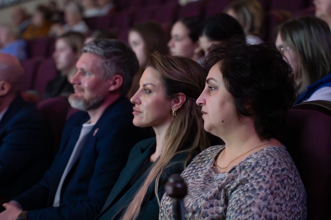 В Симферополе прошел грандиозный концерт с участием ветеранов спецоперации В Симферополе прошел грандиозный концерт с участием ветеранов спецоперации