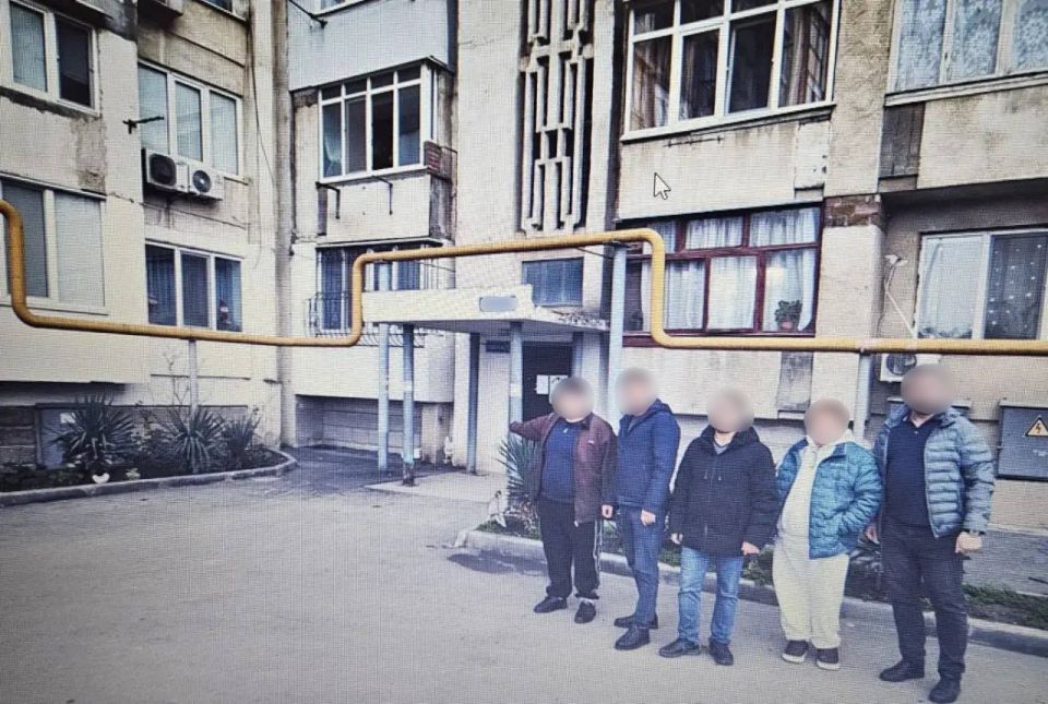 В Крыму два подростка похитили у пенсионерок больше 1,5 миллионов рублей