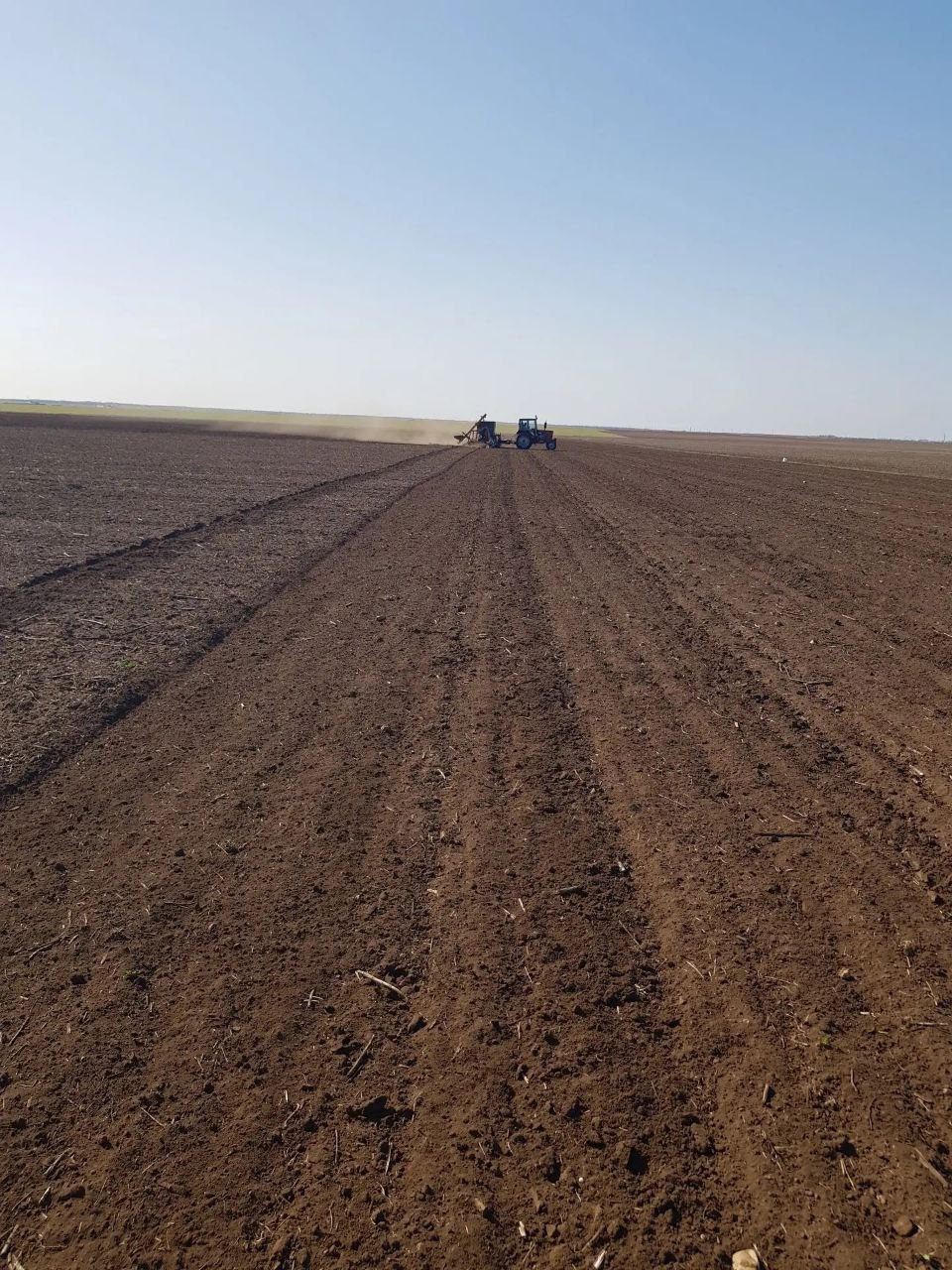 Аграрии района активно включились в яровой сев