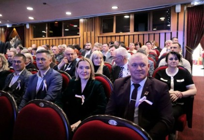 ���� ���������: � �������� ������������� ������� �������� ������������� �����������, ����������� 12-�� ��������� ������������� ����������� 2014 ���� � ��� ������������� ����� � �������