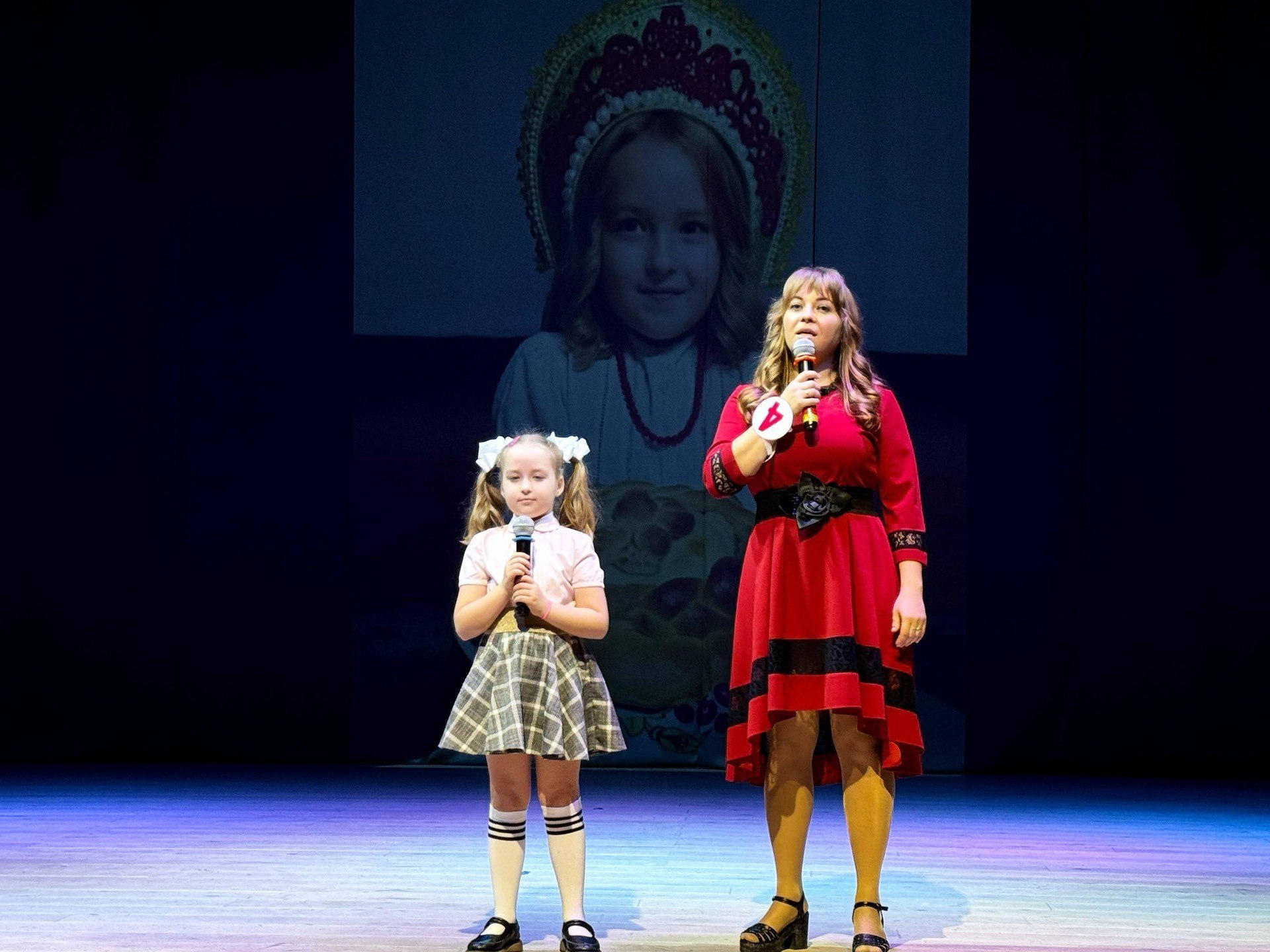 В Черноморском районе выбрали «Лучшую маму 2026 года» В Черноморском районе выбрали «Лучшую маму 2026 года»