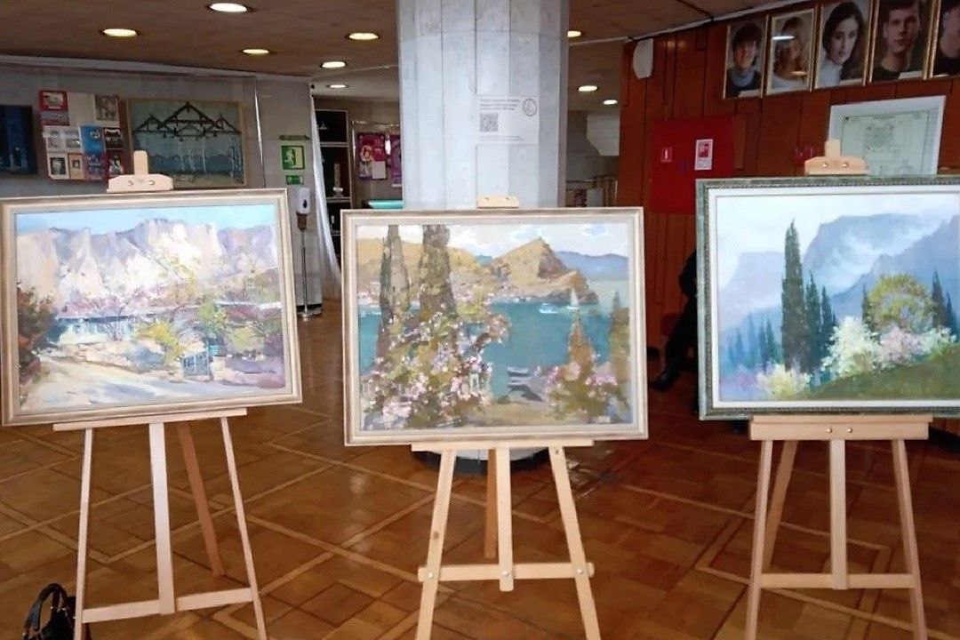 Александр Соколовский: Делегация Первомайского района приняла участие в торжественном собрании, посвященном двенадцатой годовщине Общекрымского референдума 2014 года и Дню воссоединения Крыма с Россией Александр Соколовский: Делегация Первомайского района приняла участие в торжественном собрании, посвященном двенадцатой годовщине Общекрымского референдума 2014 года и Дню воссоединения Крыма с Россией