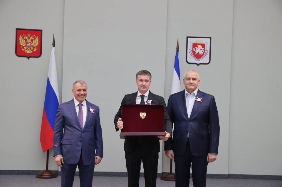 � ����� 12-� ��������� ������������� ����������� � ������������� ����� � ������� � ���������� ������ ������������� �����������