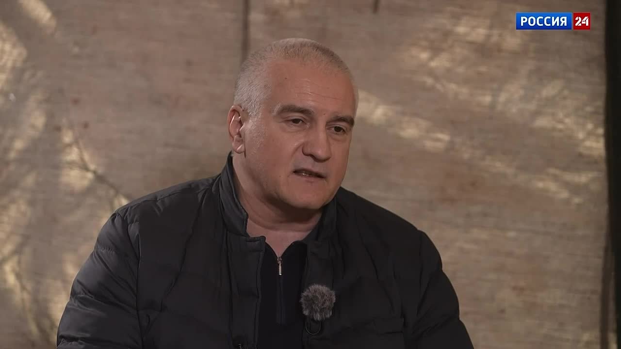 Ольга Курлаева: Сегодня крымчане возложили цветы к памятнику народному ополчению Крыма