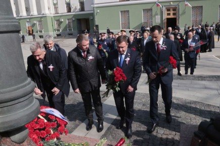 ���� ����������: ������ ������� � ��������� ���������� ������ � ��������� ��������� ��������� ���� ������ � �����������