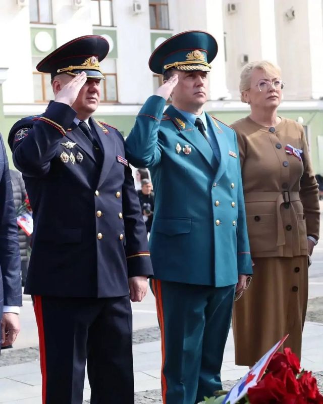 Министр внутренних дел по Республике Крым принял участие в праздновании Крымской весны Министр внутренних дел по Республике Крым принял участие в праздновании Крымской весны