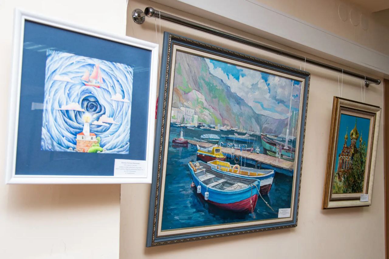 В ГБУК РК «Библиотека им. И.Я. Франко» открылась выставка работ педагогов-художников Симферополя В ГБУК РК «Библиотека им. И.Я. Франко» открылась выставка работ педагогов-художников Симферополя