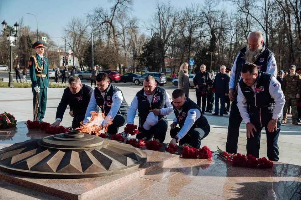 Кирилл Чебышев: Принимаю участие в автопробеге "Крым – Россия! Навсегда!", который приурочен 12-й годовщине воссоединения полуострова с Россией Кирилл Чебышев: Принимаю участие в автопробеге "Крым – Россия! Навсегда!", который приурочен 12-й годовщине воссоединения полуострова с Россией