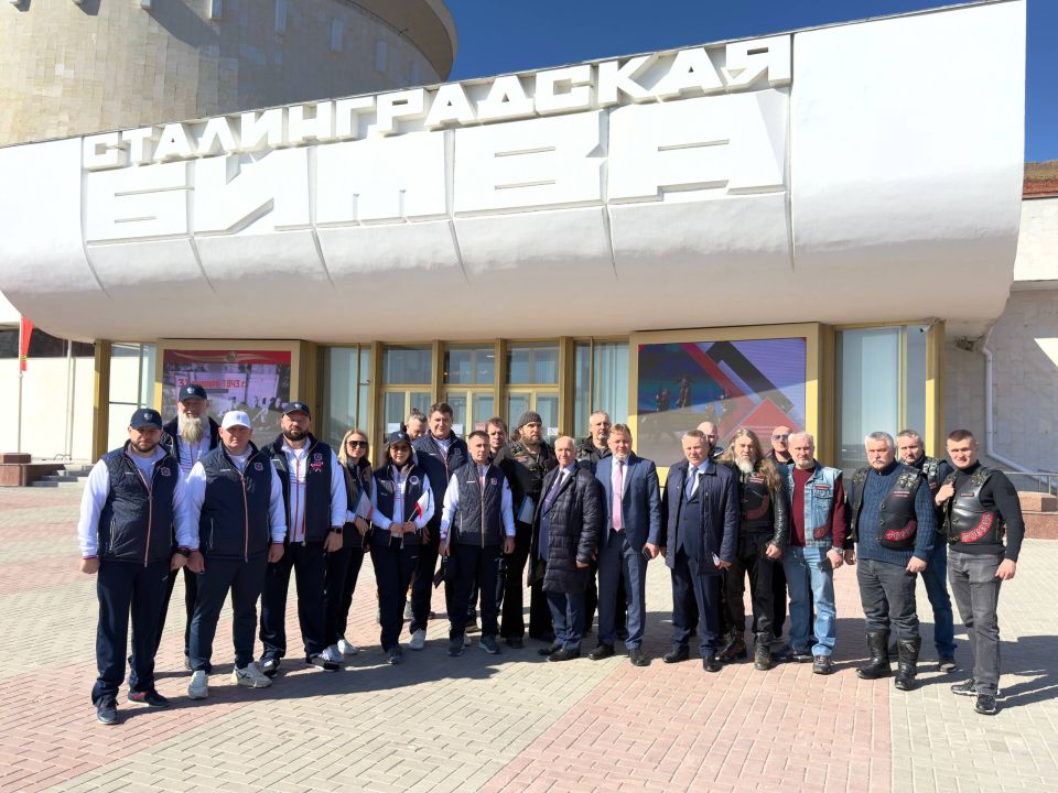 Кирилл Чебышев: Принимаю участие в автопробеге "Крым – Россия! Навсегда!", который приурочен 12-й годовщине воссоединения полуострова с Россией Кирилл Чебышев: Принимаю участие в автопробеге "Крым – Россия! Навсегда!", который приурочен 12-й годовщине воссоединения полуострова с Россией