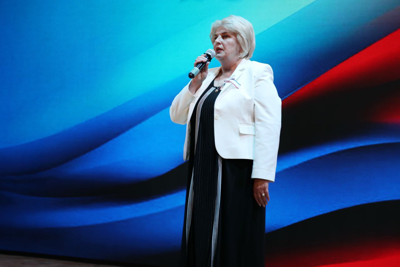 Галина Огнёва: В этот прекрасный солнечный день в Доме творчества «Подмосковье» мы вместе прожили ещё одну страницу нашей общей крымской истории