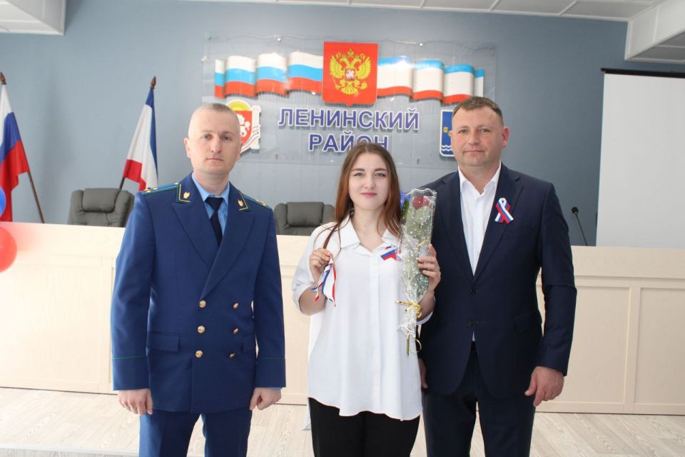 Игорь Крутьков: Завтра наша страна отмечает важную дату — двенадцатую годовщину возвращения Крыма в состав России Игорь Крутьков: Завтра наша страна отмечает важную дату — двенадцатую годовщину возвращения Крыма в состав России