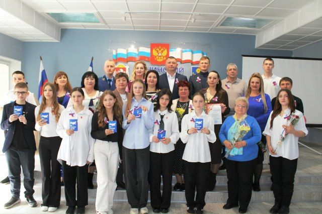 ������� � ���� ��������� ������������� ���������� ������ ���������� ������������� �����������, ������������ � 12-����� ������������� ����� � �������