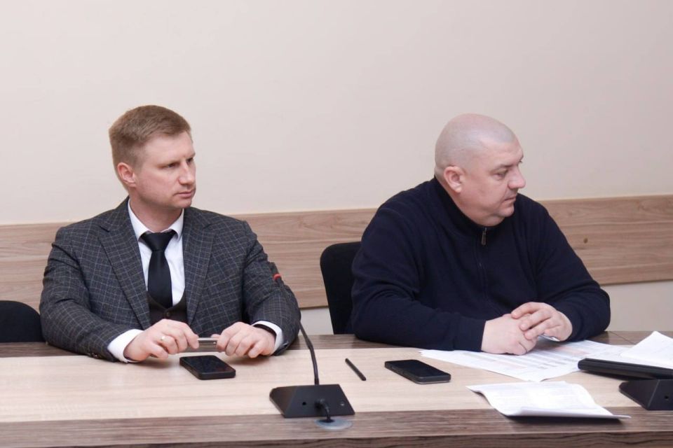 Александр Юрьев: Решение проблемных вопросов многоквартирных домов – одна из самых приоритетных задач на сегодняшний день Александр Юрьев: Решение проблемных вопросов многоквартирных домов – одна из самых приоритетных задач на сегодняшний день