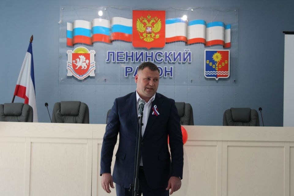 ����� ��������: 18 ����� � ������ ���� � ������� �����