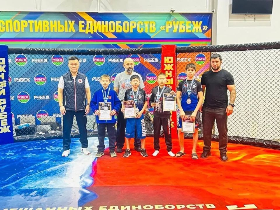 Крымская сборная завоевала 33 медали на Чемпионате и Первенстве ЮФО по ММА Крымская сборная завоевала 33 медали на Чемпионате и Первенстве ЮФО по ММА