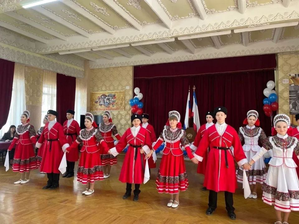 Мероприятие «Нити традиций» объединило дошкольников и школьников Мероприятие «Нити традиций» объединило дошкольников и школьников