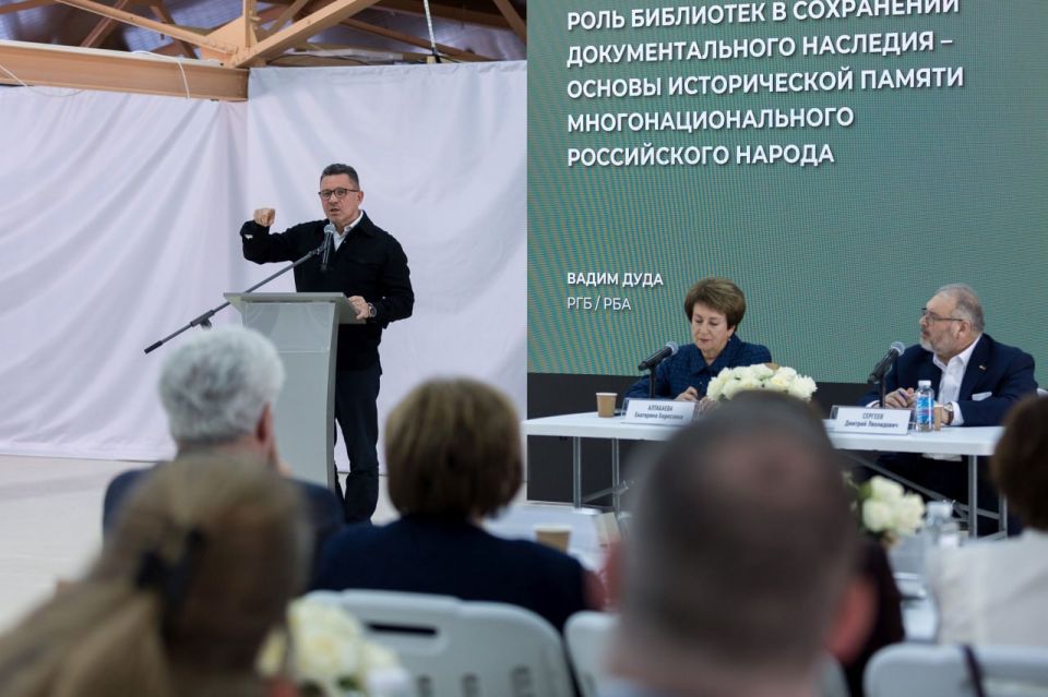 Екатерина Алтабаева: Накануне на площадке Всероссийского художественного научно-реставрационного центра имени академика И.Э. Грабаря провела круглый стол, посвященный актуальным вопросам реставрационной отрасли Екатерина Алтабаева: Накануне на площадке Всероссийского художественного научно-реставрационного центра имени академика И.Э. Грабаря провела круглый стол, посвященный актуальным вопросам реставрационной отрасли